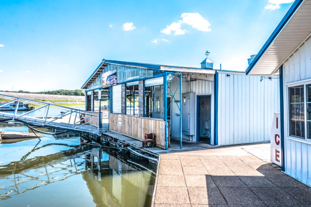 Slips, Boat Slips, Transient Slips, Covered Slips Saylorville Lake Marina