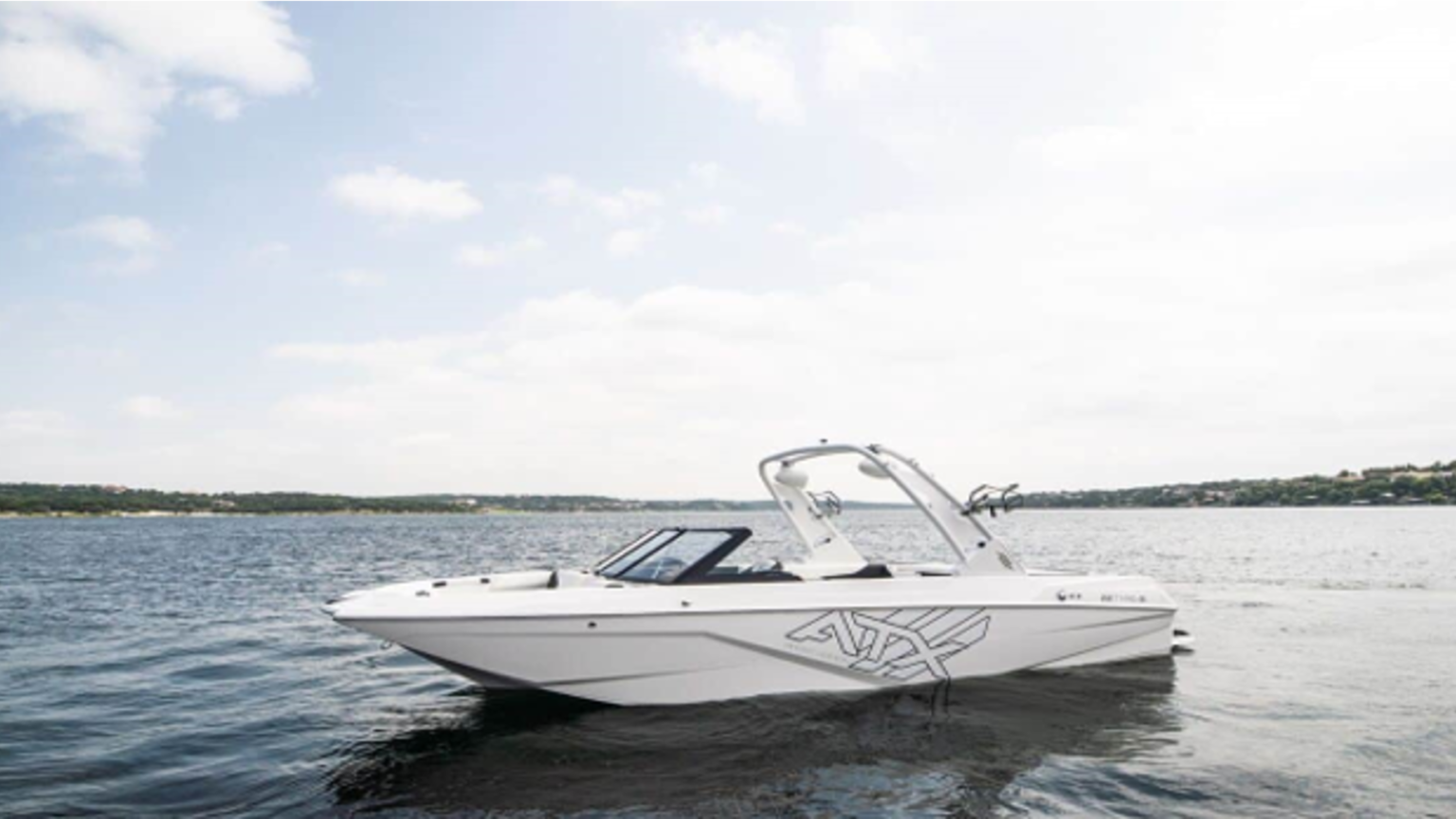 Boat Club Membership & Boat Rentals, Iowa Saylorville Lake Marina